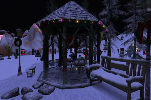 Christmas gazebo in the middle of the snowman building area